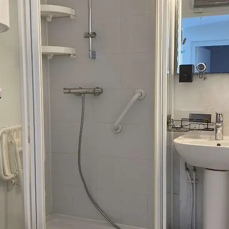 Lejlighed T3 Confortable Avec Climatisation, Vue Sur L'etang De Thau - Fr-1-553-290 *